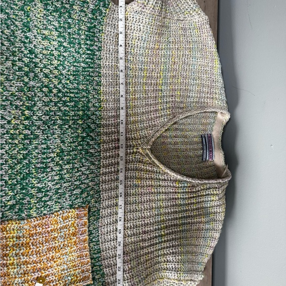 Kimchi Blue V-Neck Sweater in Green and Cream - Picture 6 of 7